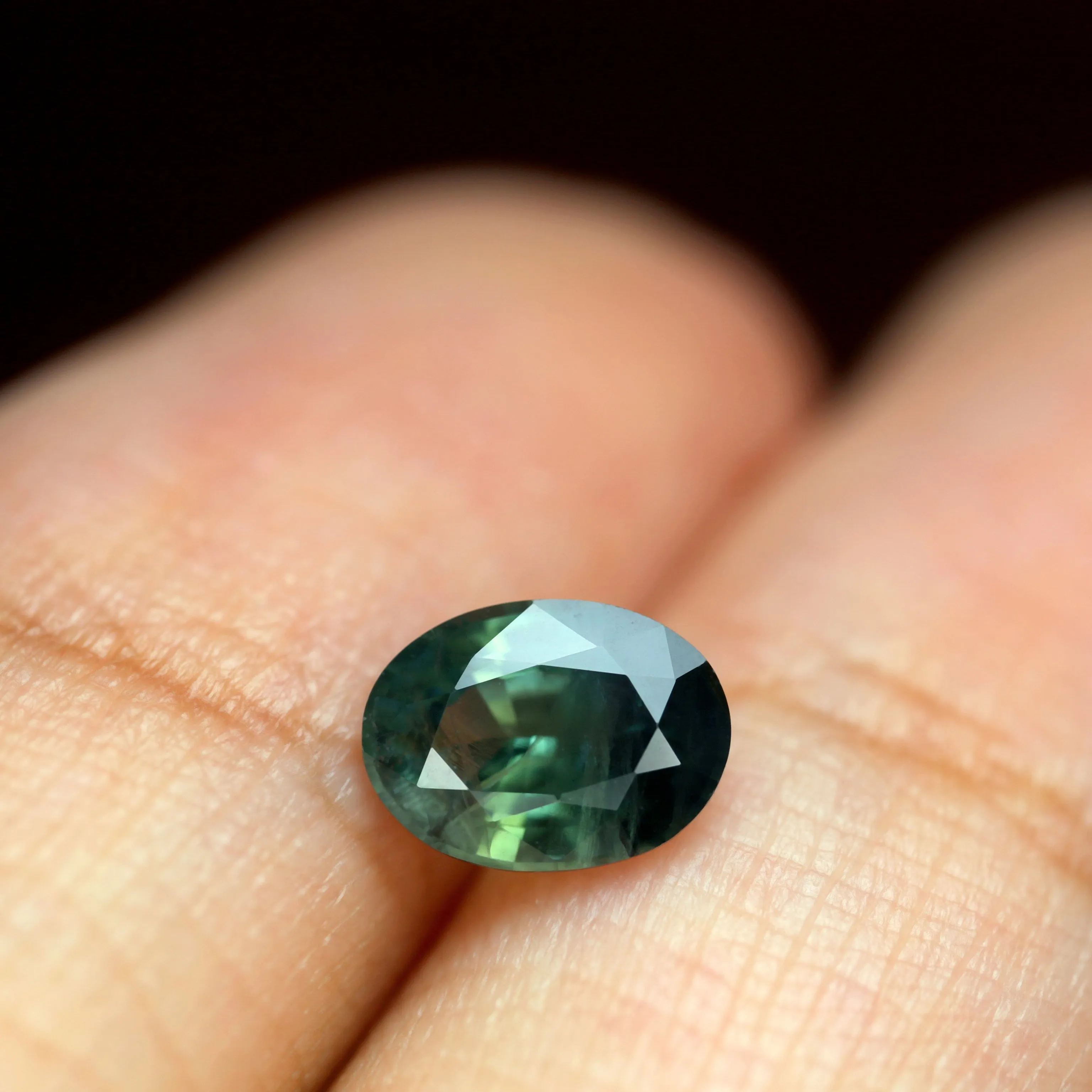 0.98ct Certified Natural Teal Sapphire