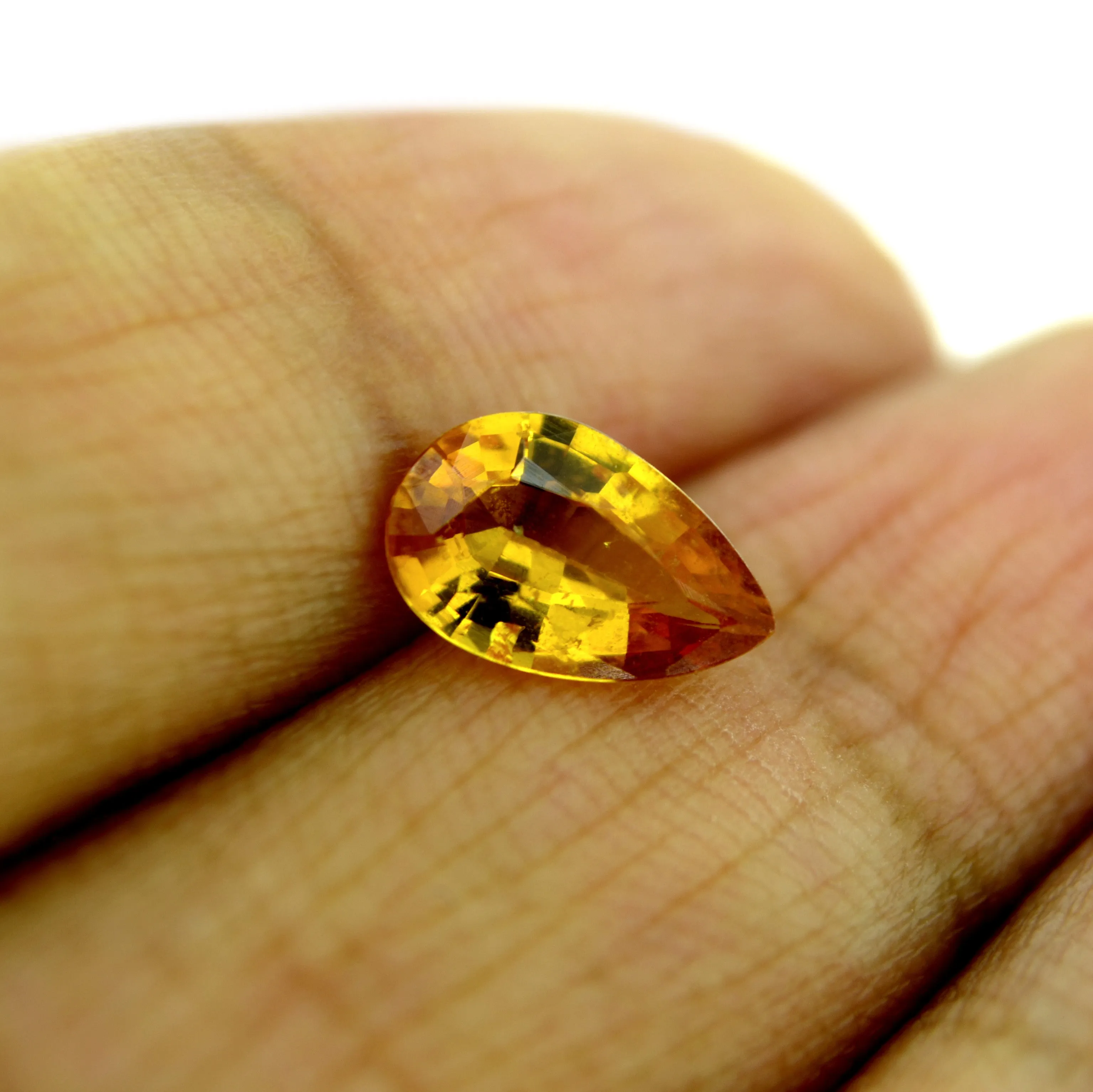 1.13ct Certified Natural Yellow Sapphire