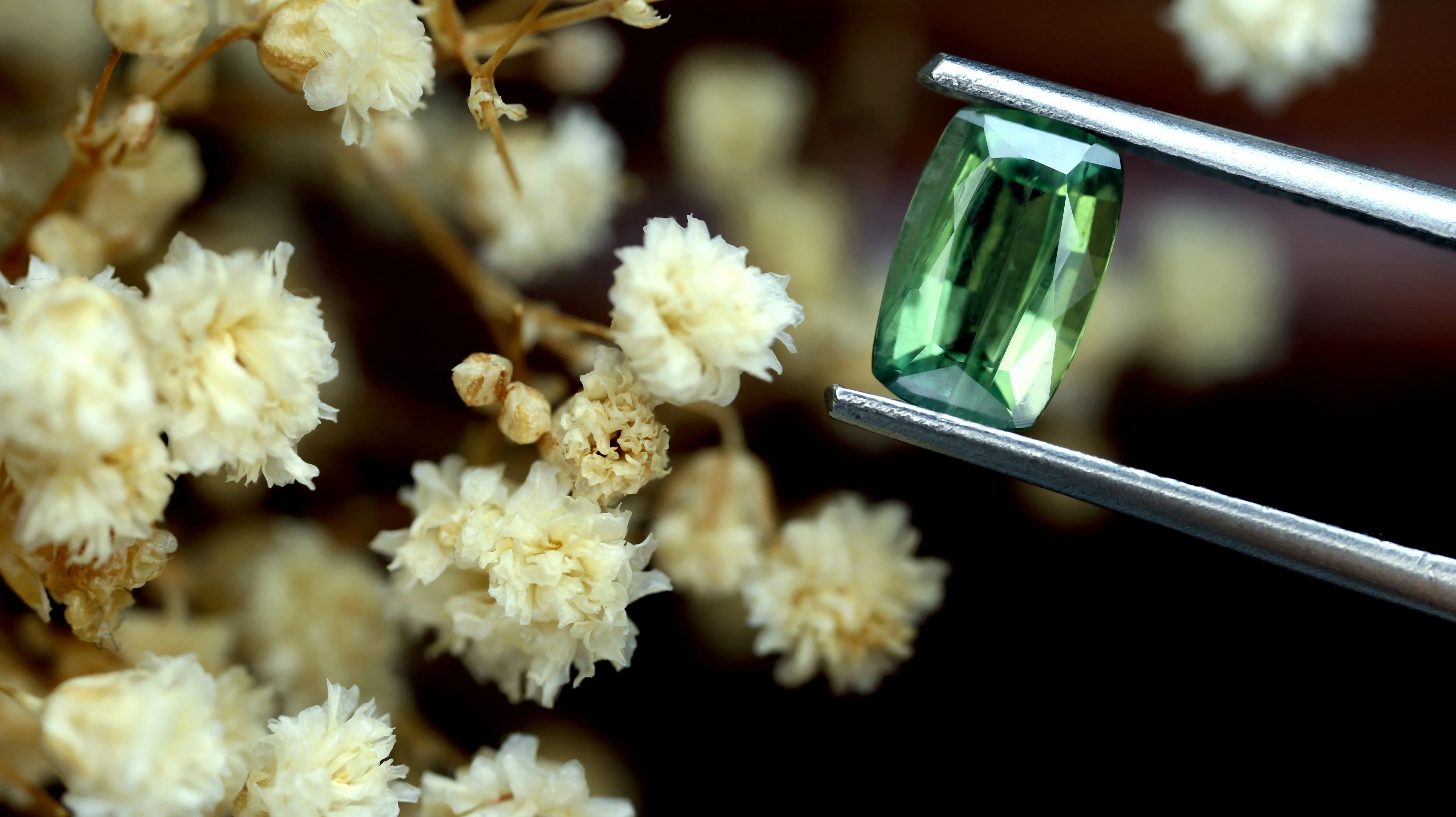 1.35ct Certified Natural Green Sapphire