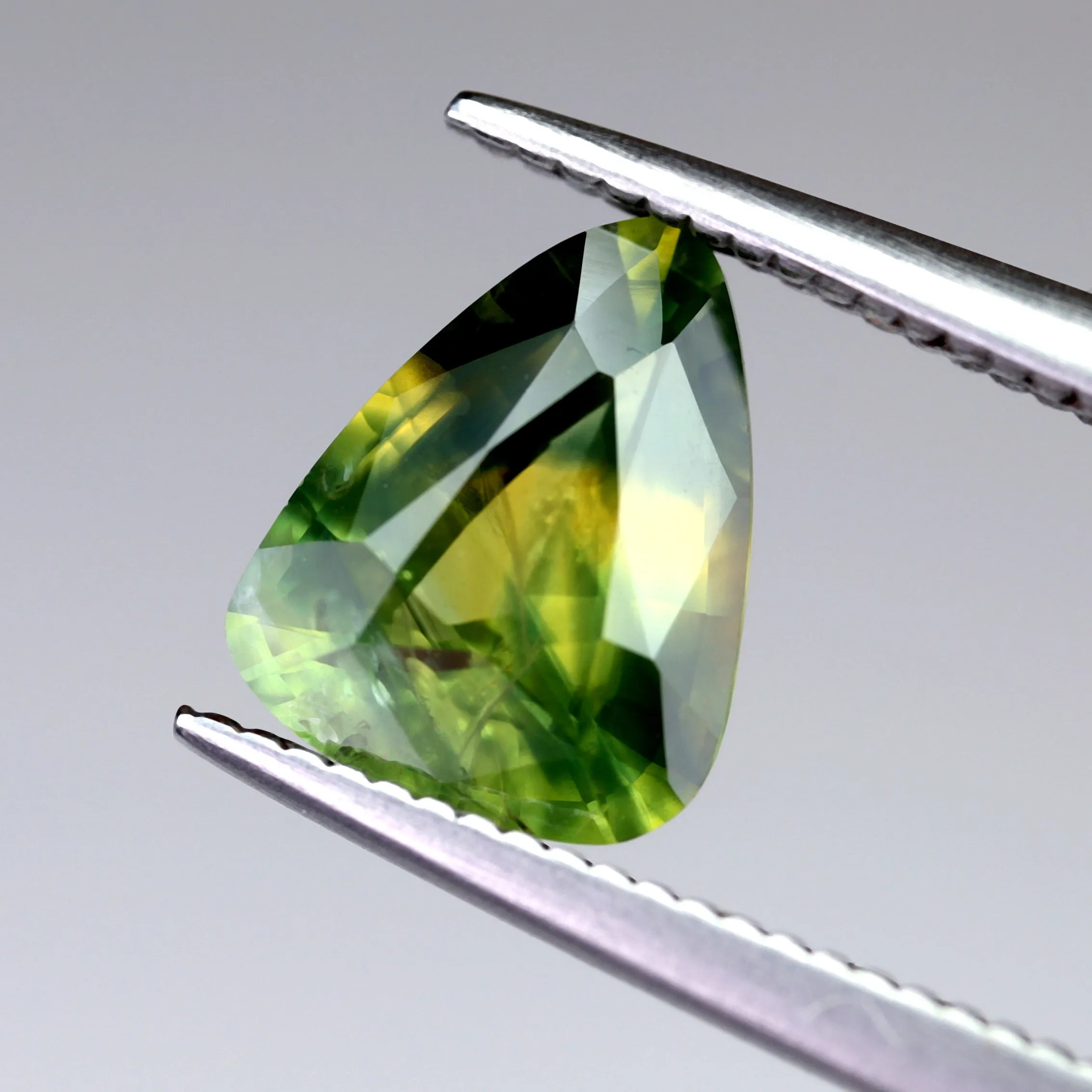 1.38ct Certified Natural Green Sapphire