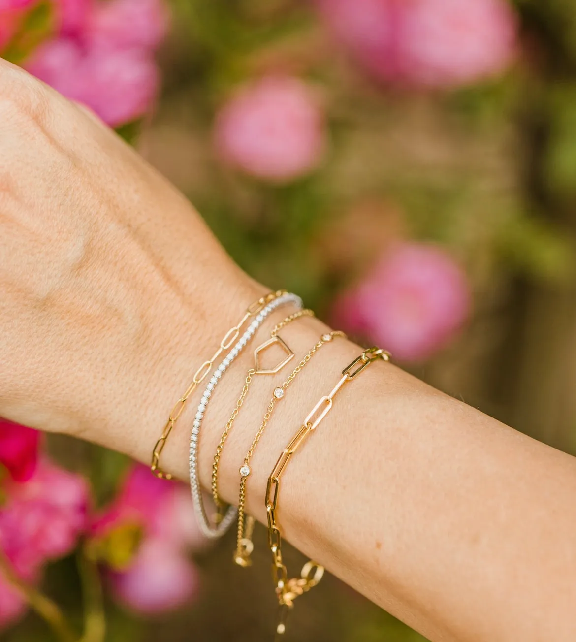 14kt yellow gold medium paperclip bracelet