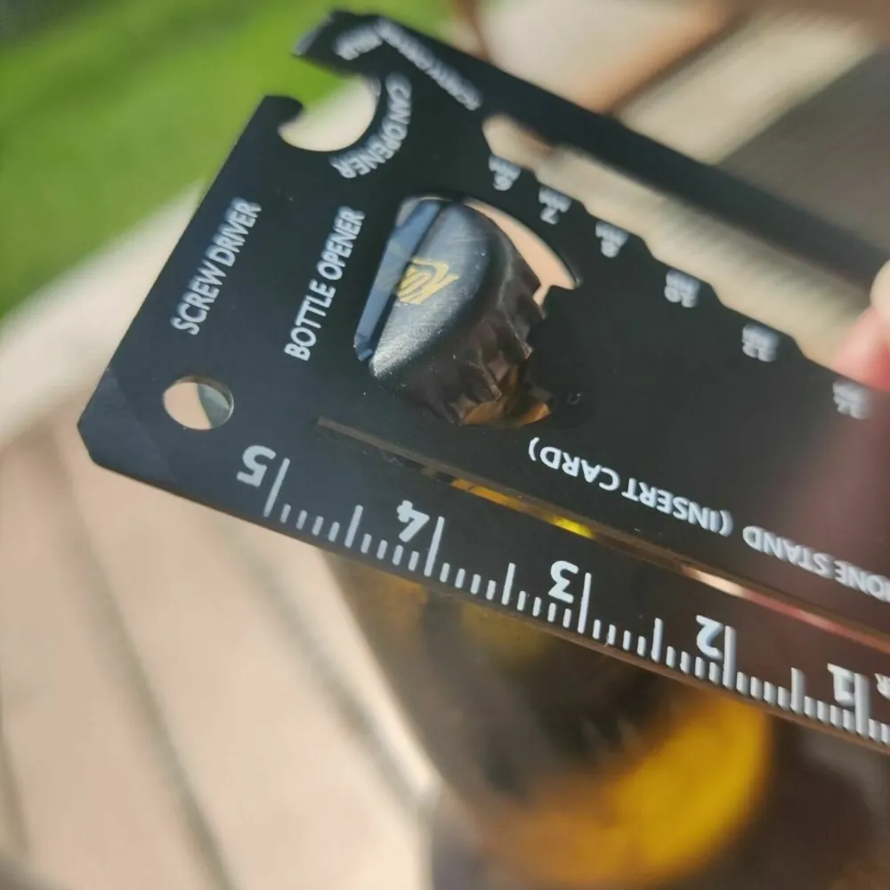 16-in-1 Card Gadget
