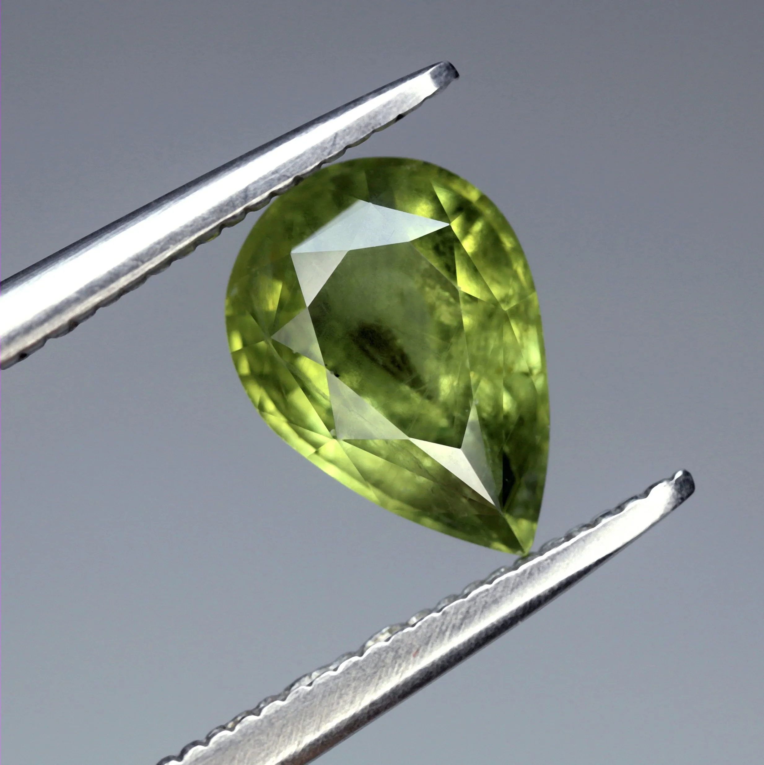 1.76ct Certified Natural Green Sapphire