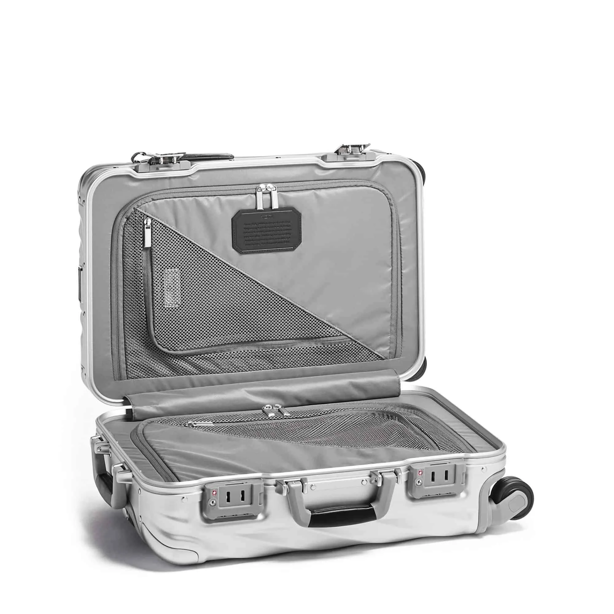 19 Degree Aluminum International Carry-On