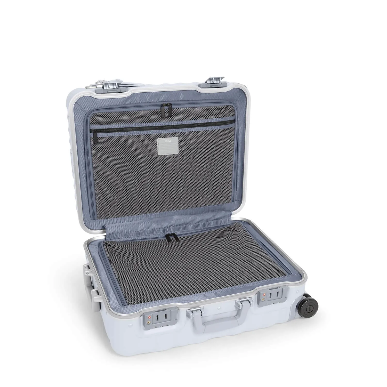 19 Degree Frame Continental 4 Wheel Carry-On