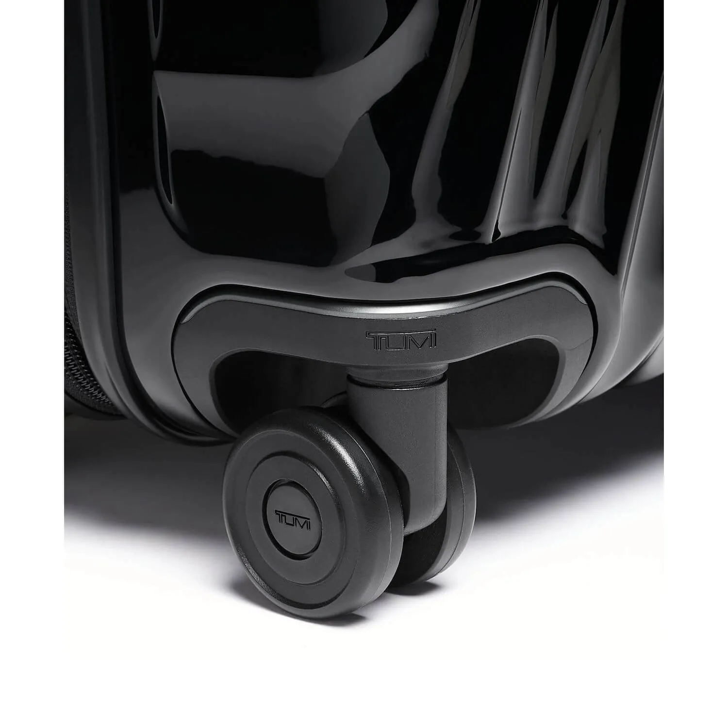 19 Degree International Expandable 4 Wheeled Carry-On