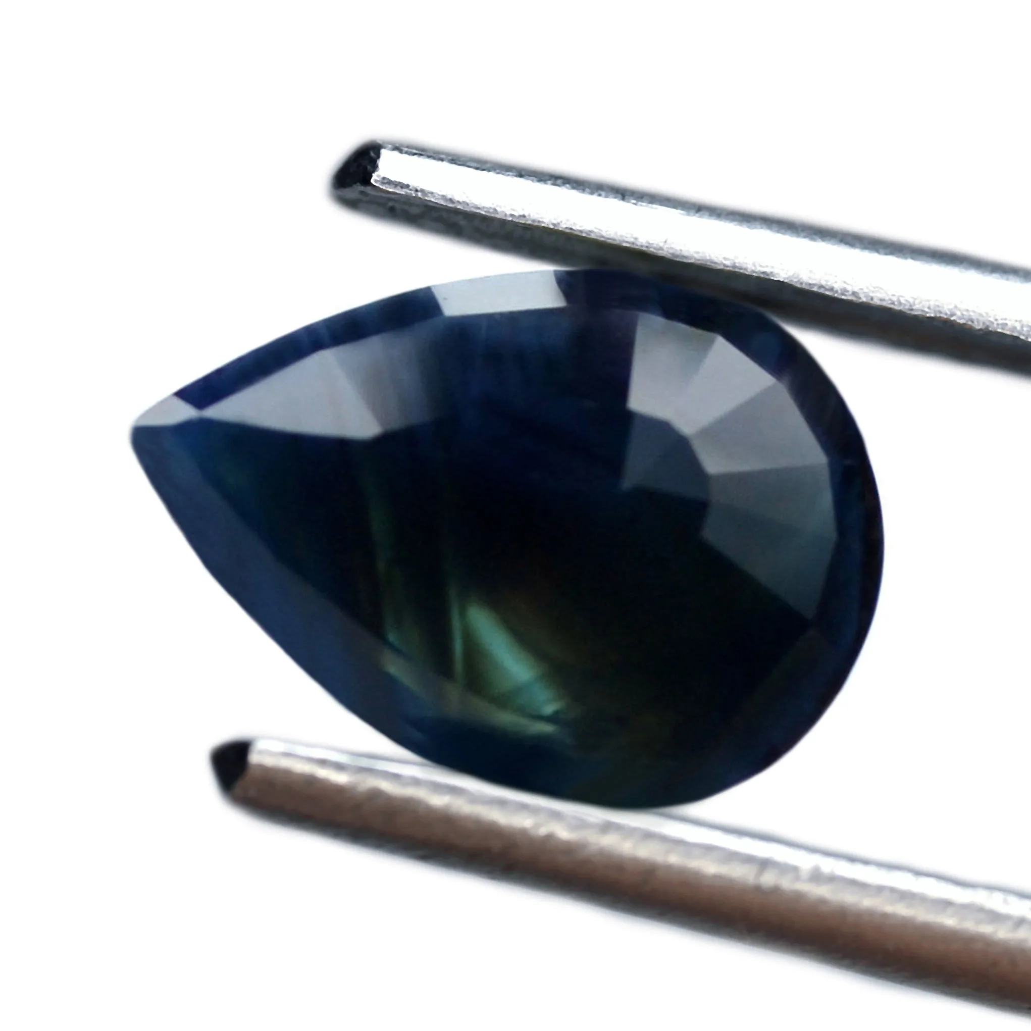1.95ct Certified Natural Blue Sapphire