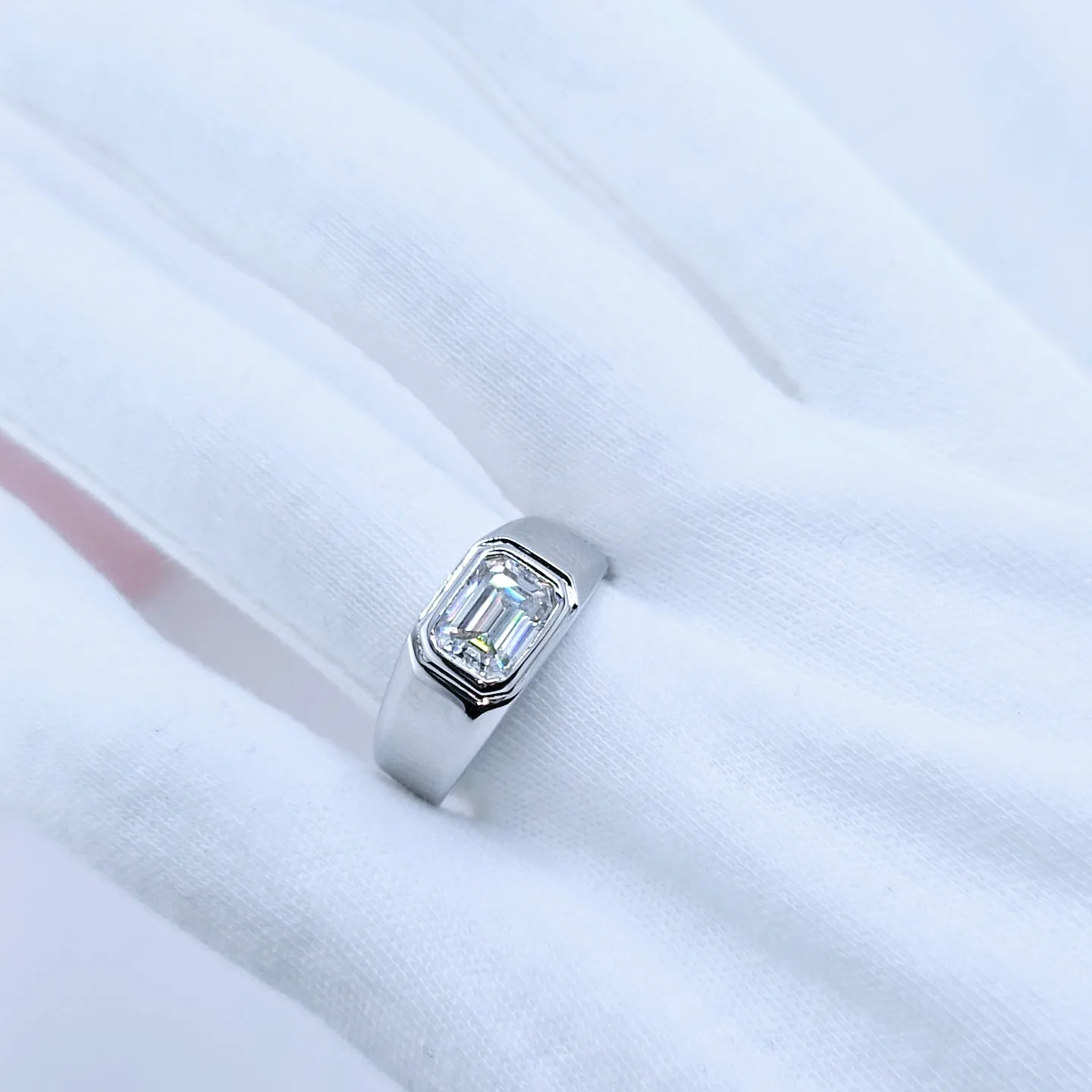 2.0 Ct Emerald-cut Diamond Men's Ring