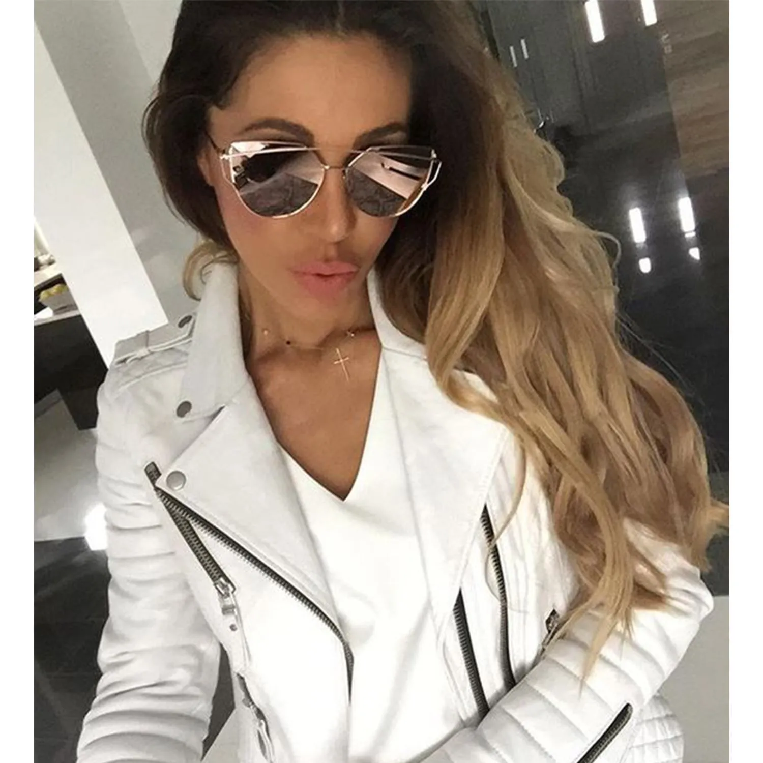 2019-2020 Custom Trendy Oversized Womens Sun Glasses