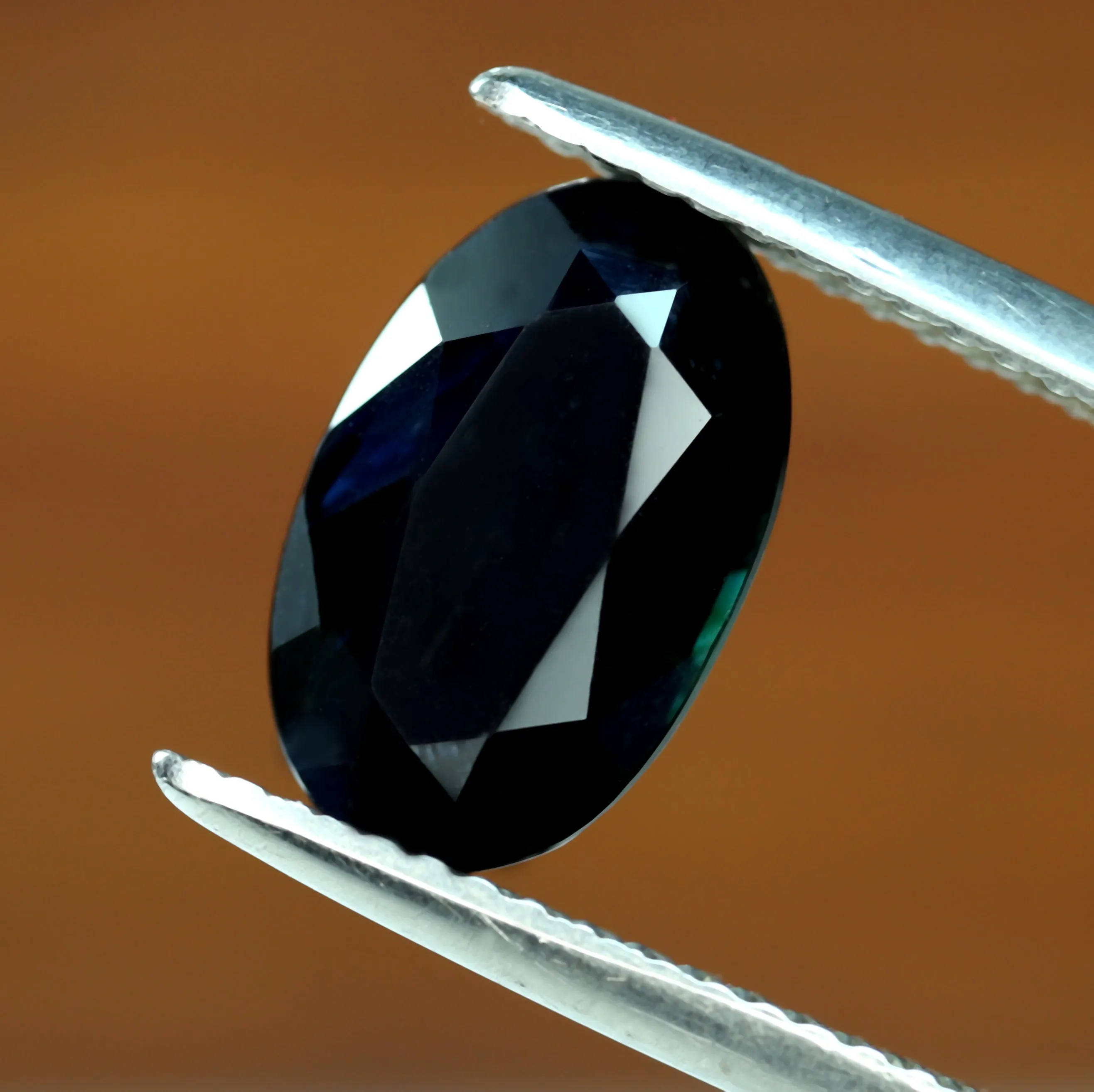 3.32ct Certified Natural Teal Sapphire