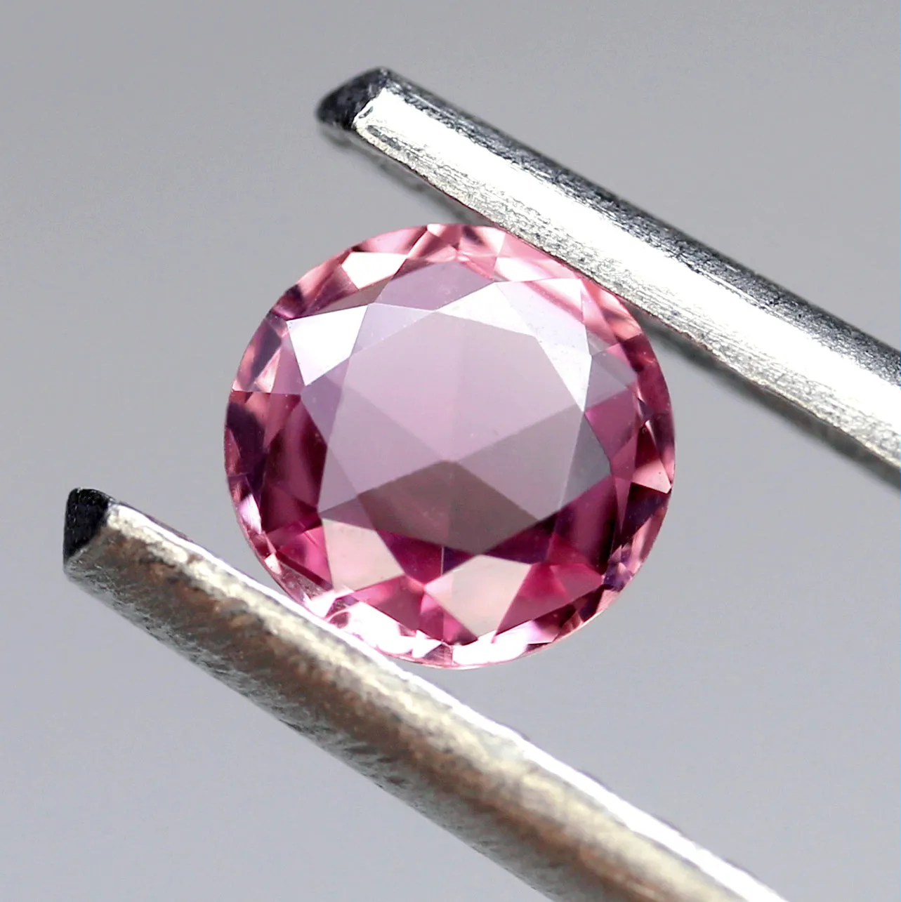 4.13mm Certified Natural Pink Sapphire