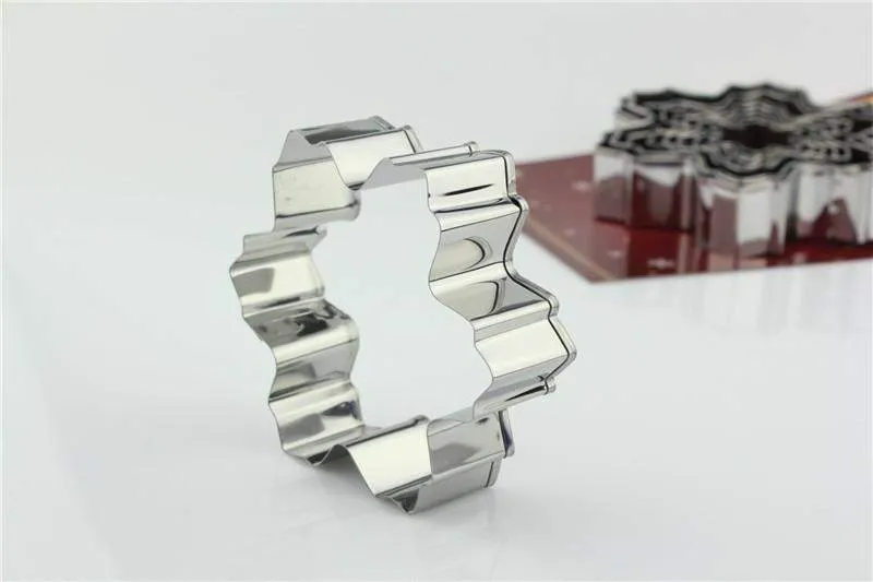9 pieces Snowflake Cookie Cutter