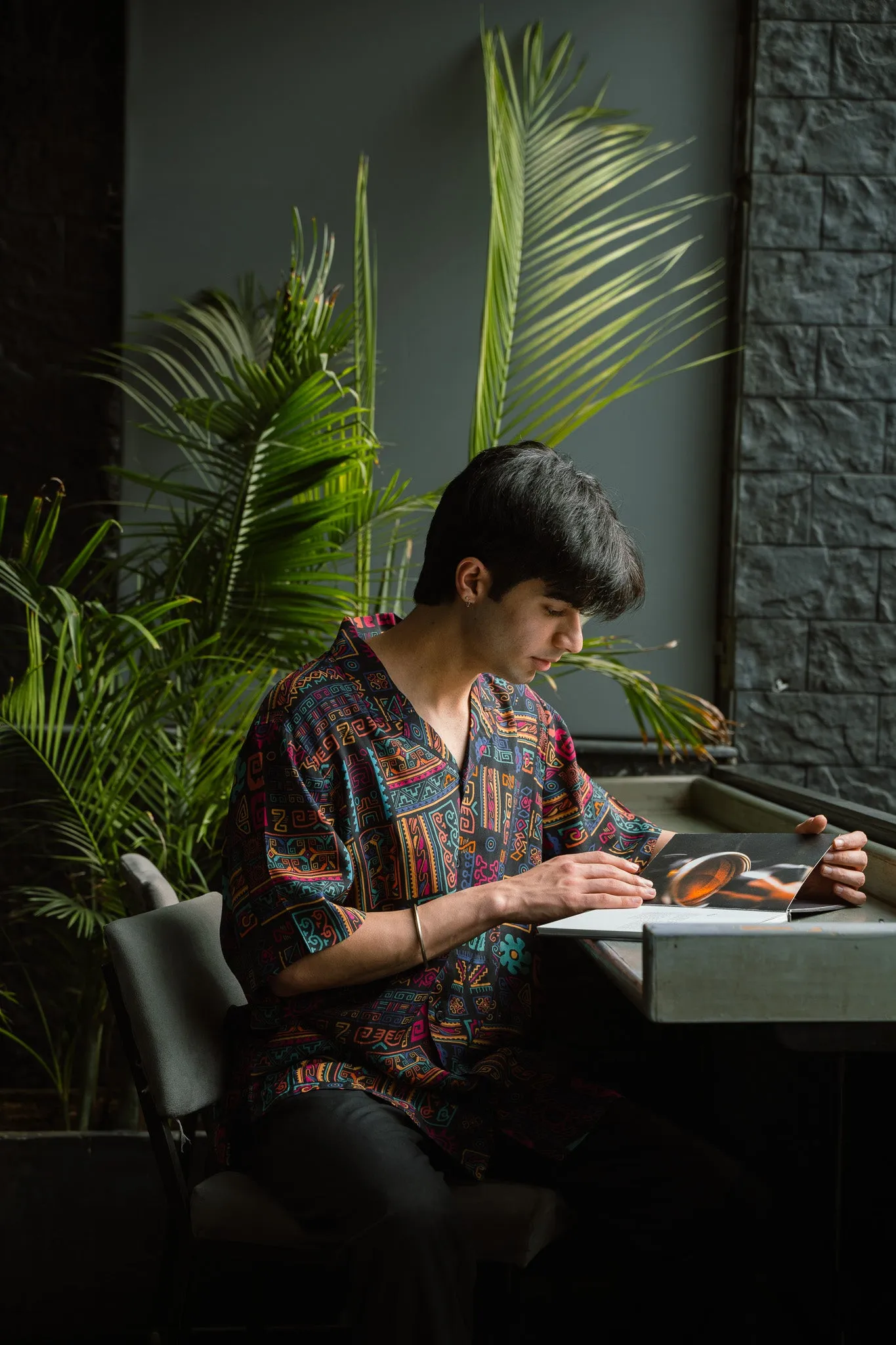 Abstract Earthy Black Oversize Shirt