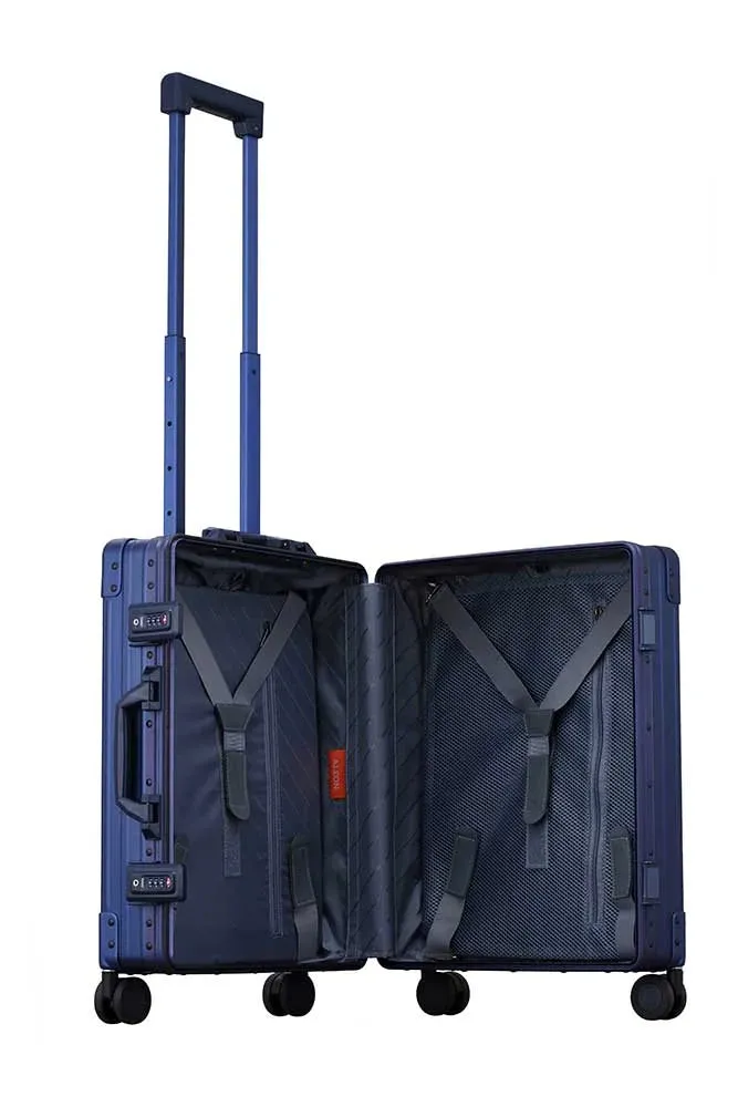 Aleon 21" International Carry-On - Sapphire