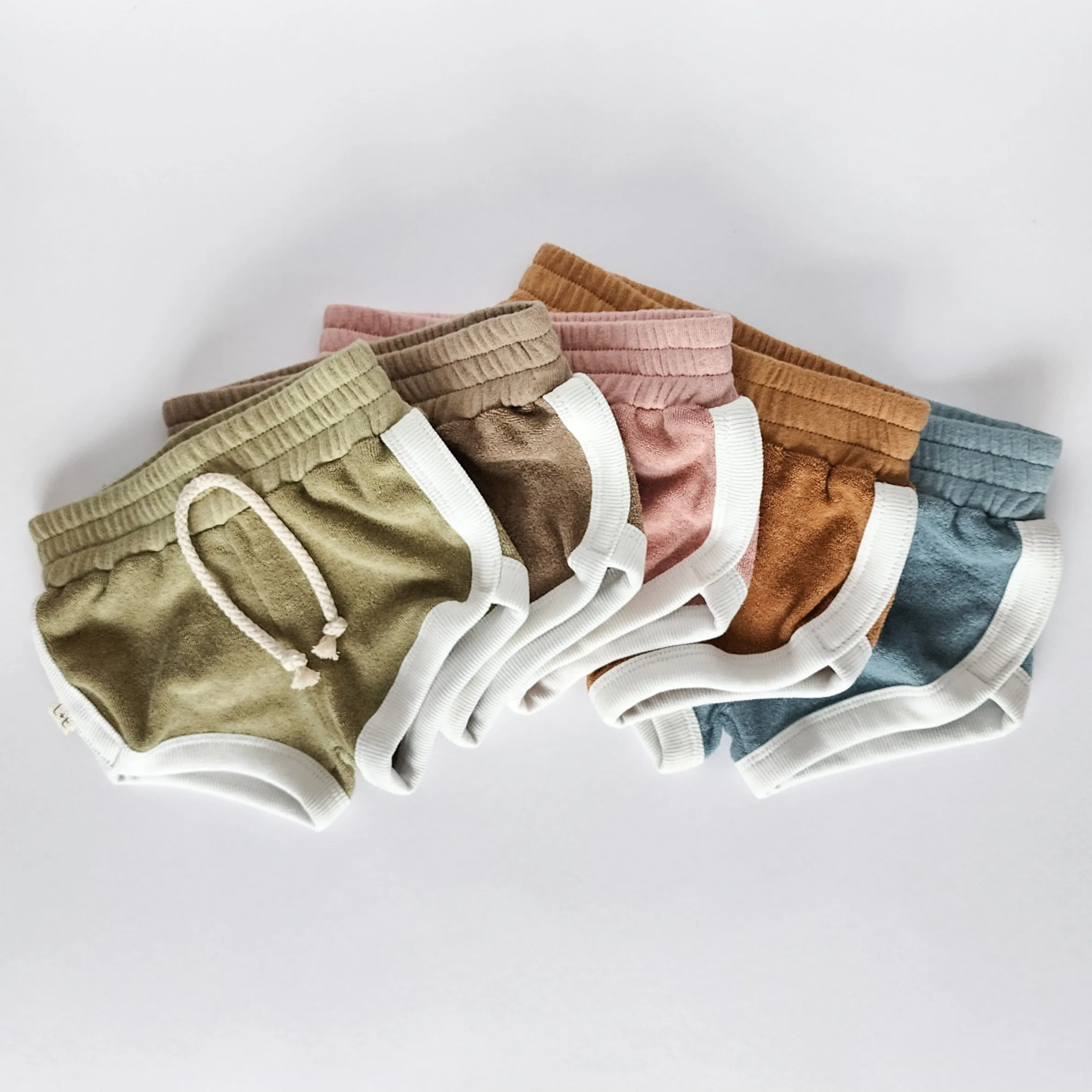 American Milled Earthy Summer - Aloe