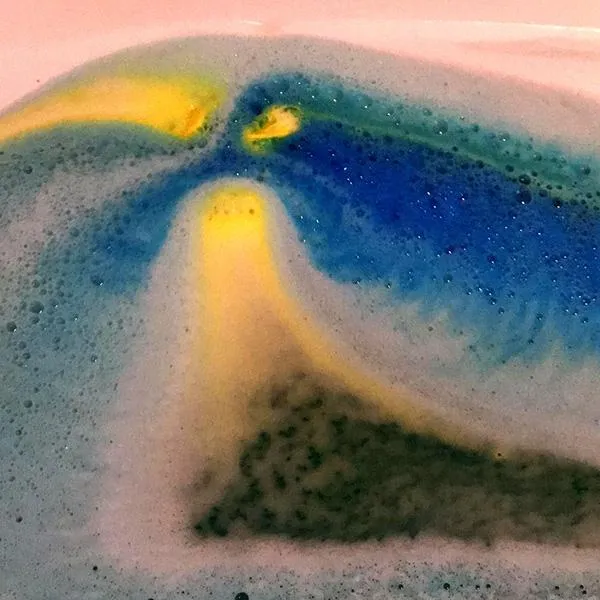 Avobath Bath Bomb