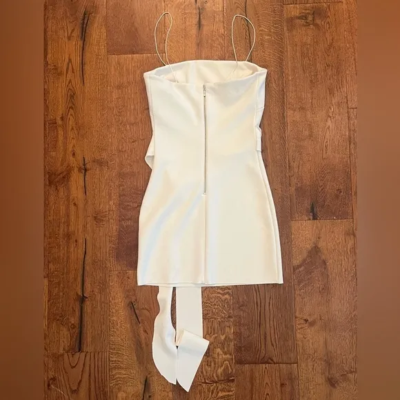 BEC‎   BRIDGE REVOLVE Mini Dress Short Cream Stretch Tie Bodycon Size 2 Holiday