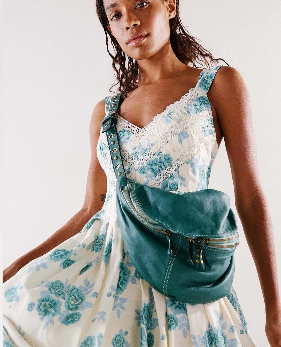 Bella Large Crossbody Bag Ultramarine