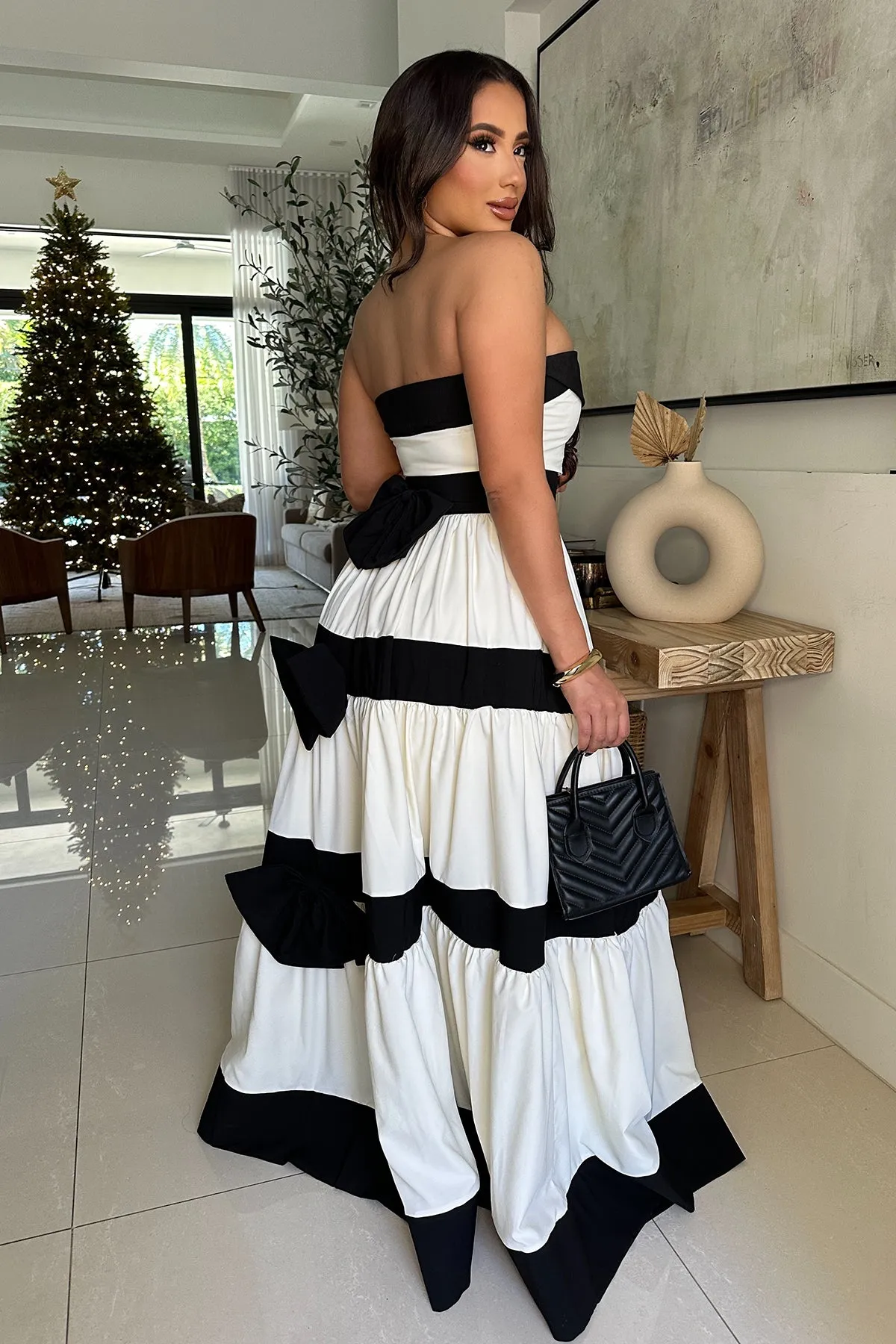 BOWS IN BEAUTY DRESS