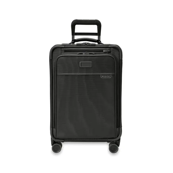 Briggs & Riley Baseline Essential Carry-On Spinner - Black