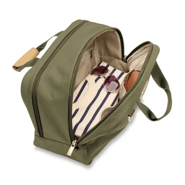 Briggs & Riley Baseline Executive Travel Duffle - Olive