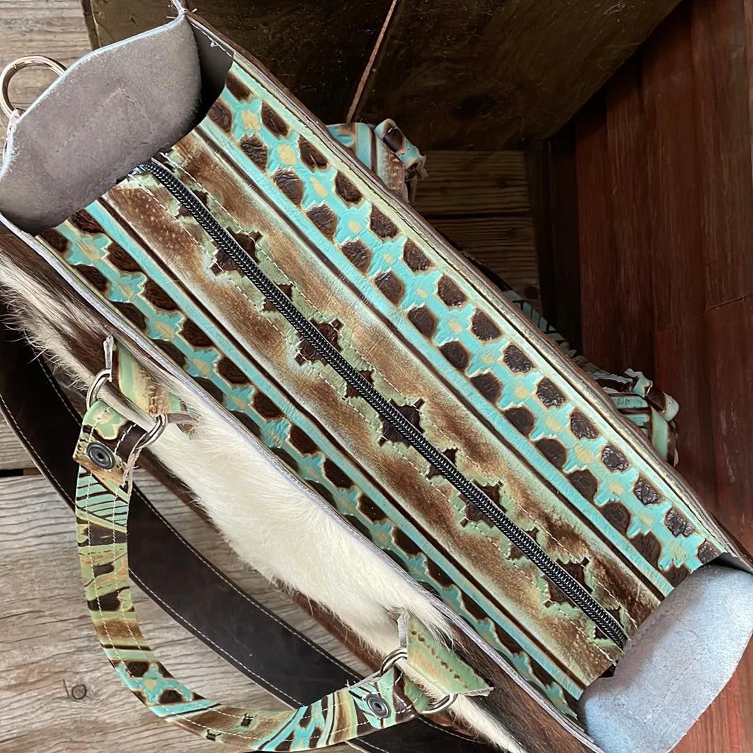 Clerk - Tricolor w/ Sage Navajo