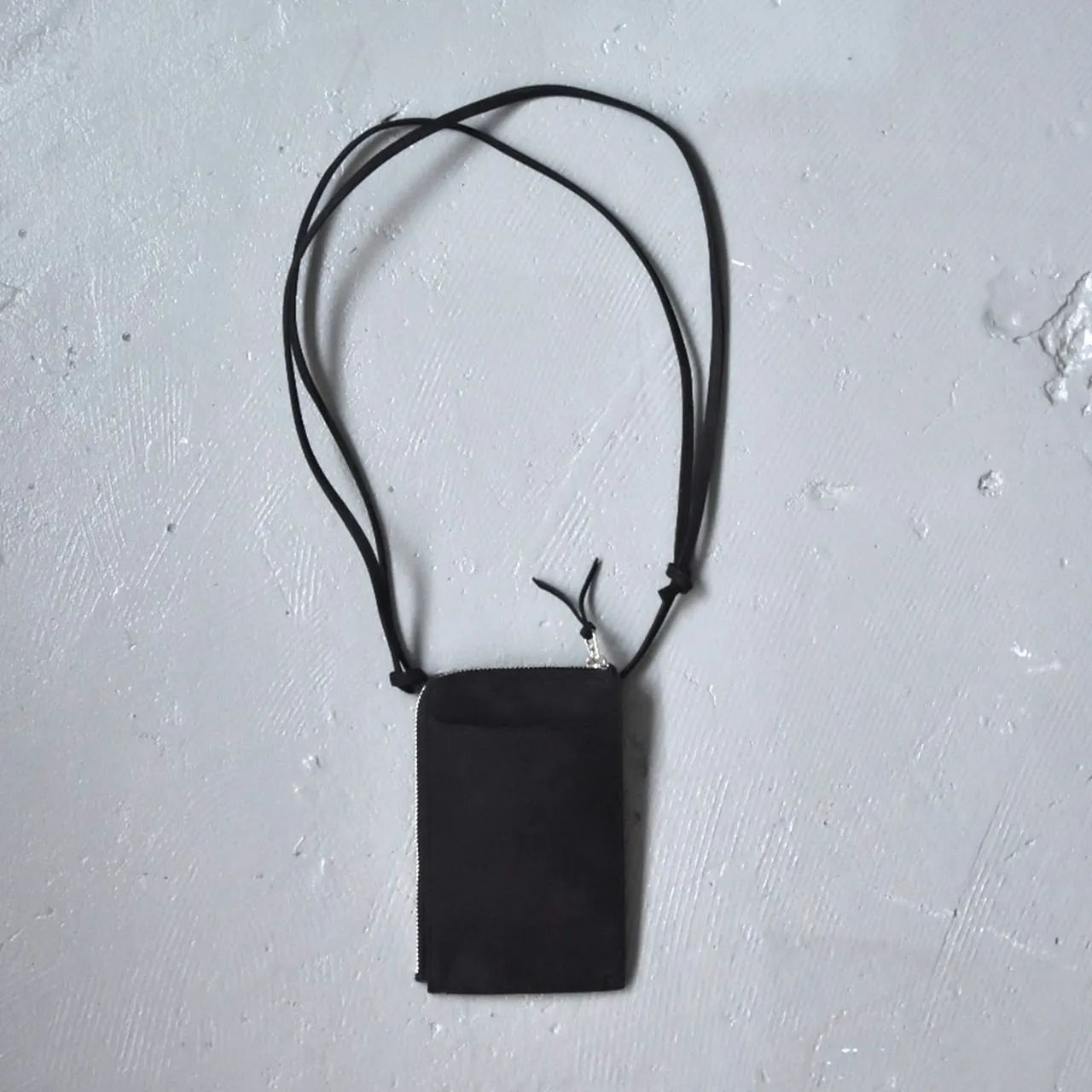 CRONY. | クルニー　Smartphone Shoulder