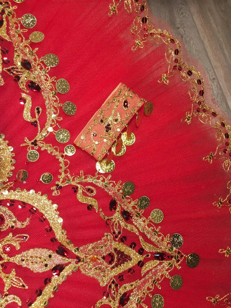 Esmeralda in Red