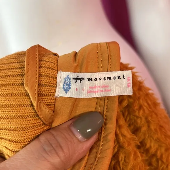 Free People Gear Up Sherpa Jacket burnt orange size small and medium