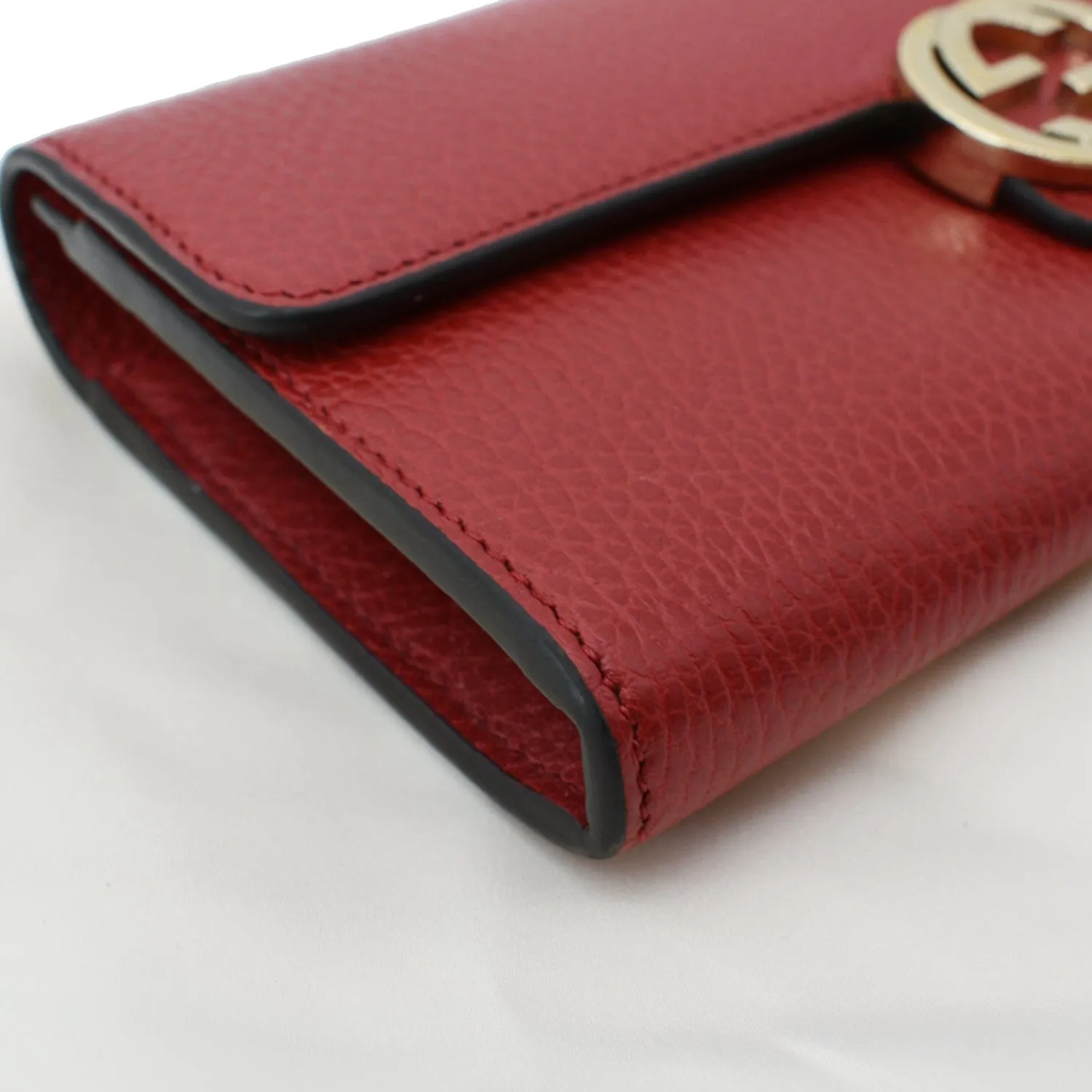 GUCCI GG Interlocking Continental Leather Wallet Red 598166