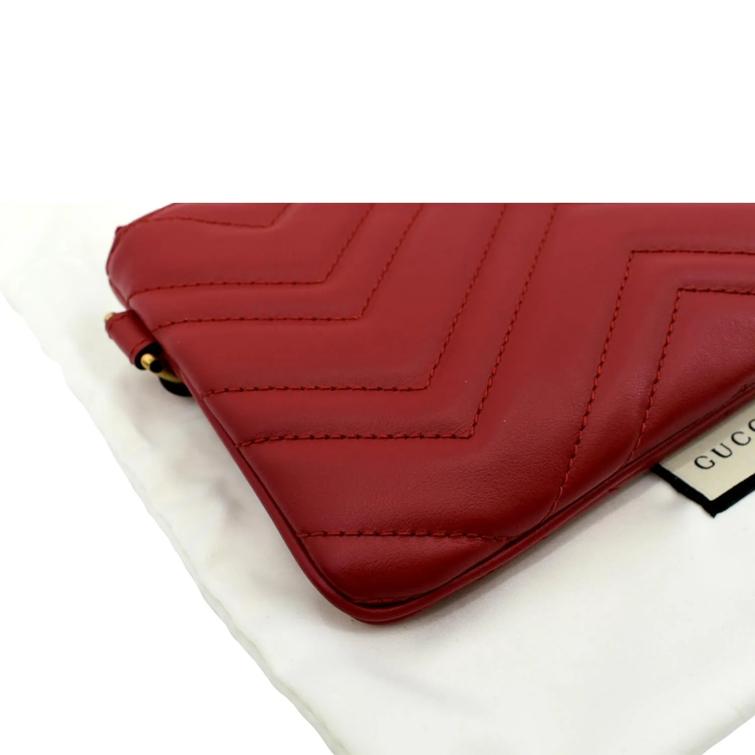 GUCCI GG Marmont Calfskin Wristlet Wallet Red 598598