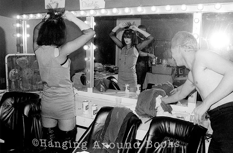 JUJU ACROSS AMERICA 1981 PART TWO - SIOUXSIE & THE BANSHEES