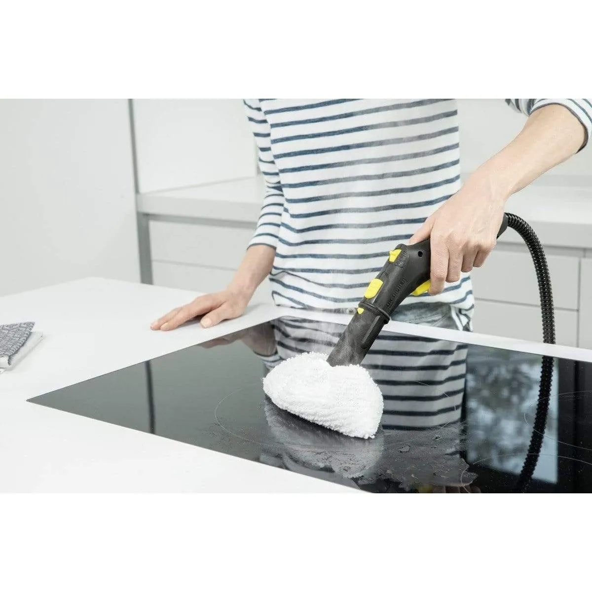 Karcher Steam Cleaner - SC 4 EasyFix