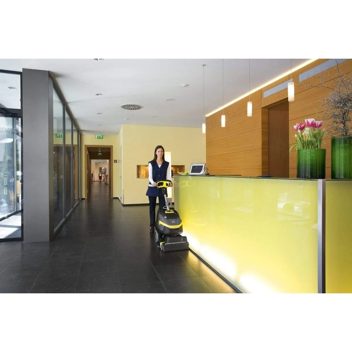 Karcher Walk-behind Compact Floor Scrubber - BR 35/12 C Bp