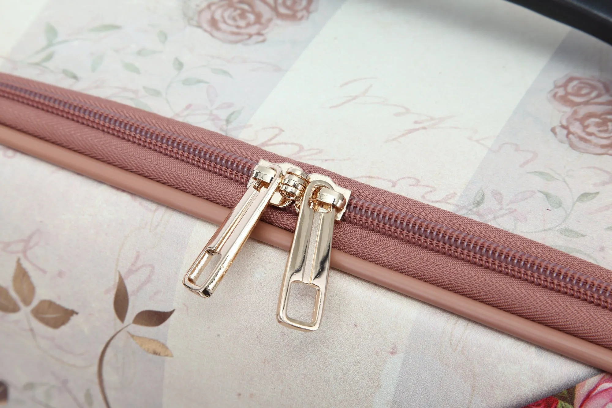 Lady Dream Carry on Luggage with Spinner Wheels [FCL6999]