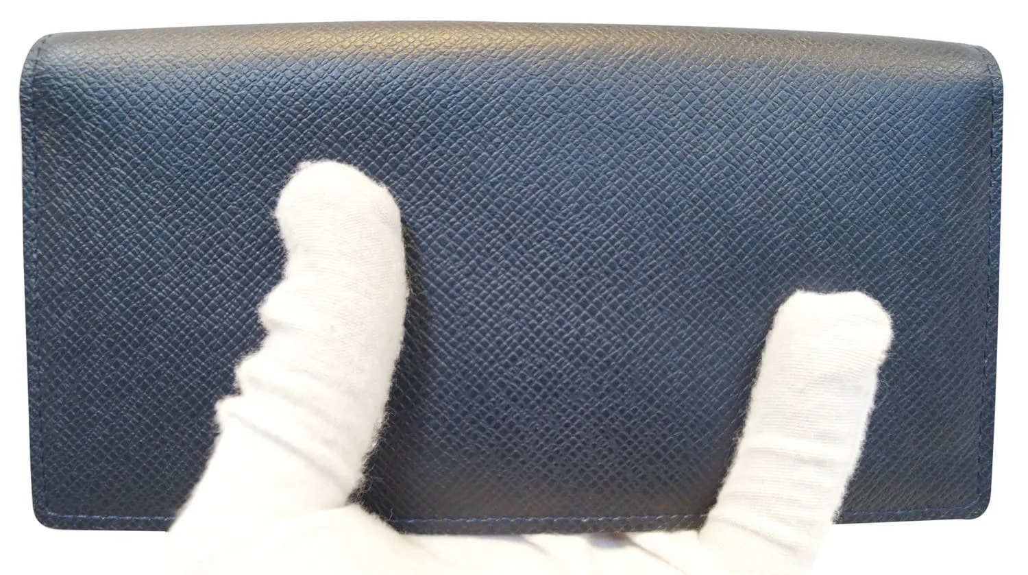 LOUIS VUITTON Brazza Black Taiga Leather Wallet