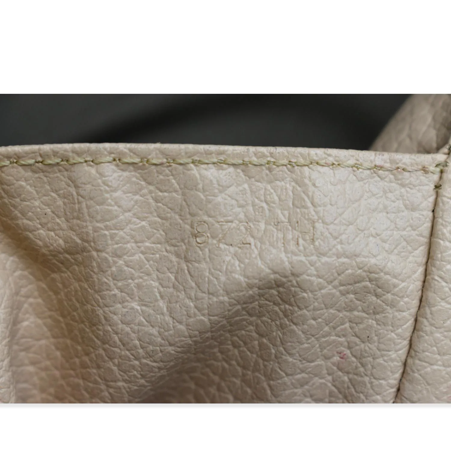 LOUIS VUITTON Monogram Canvas Trousse Toilette 28 Clutch Brown