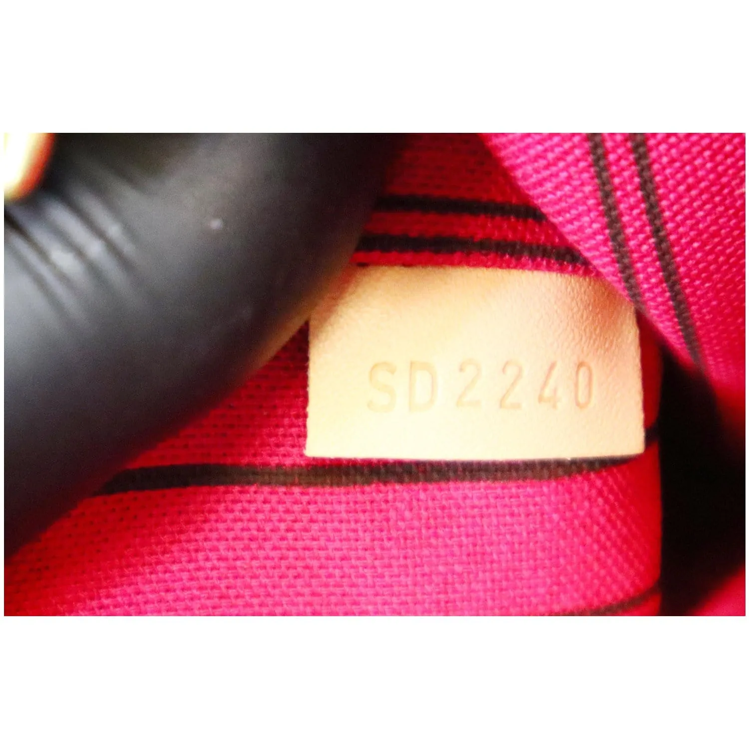 LOUIS VUITTON Pochette Wristlet Pouch Monogram Canvas Neverfull MM Fuchsia