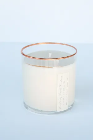 MacBailey Candle Co. in Oakmoss & Amber