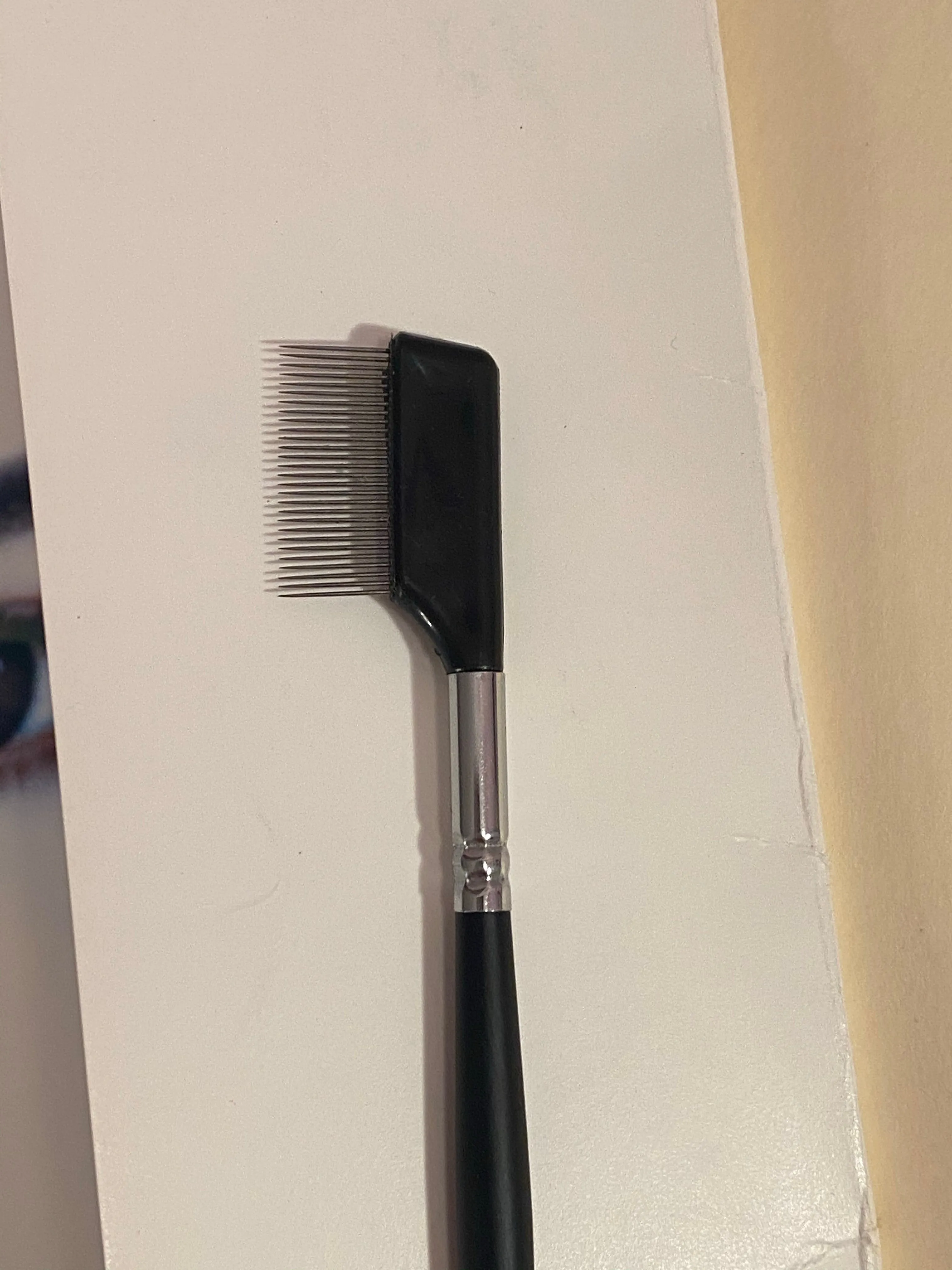 Metal Eyelash Comb