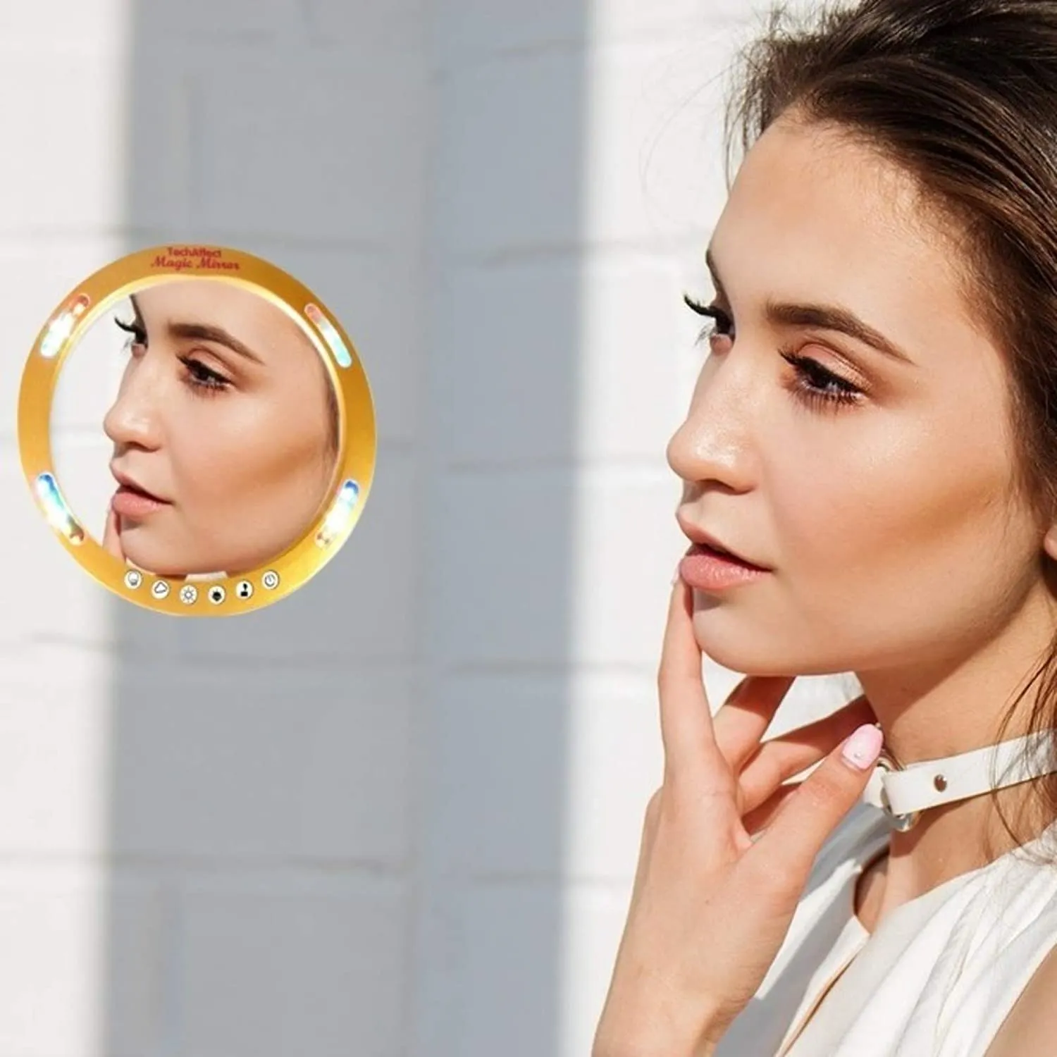 Mini 'Magic' Mirror - 2x Magnifying Mirror With Interactive Light Spectrum