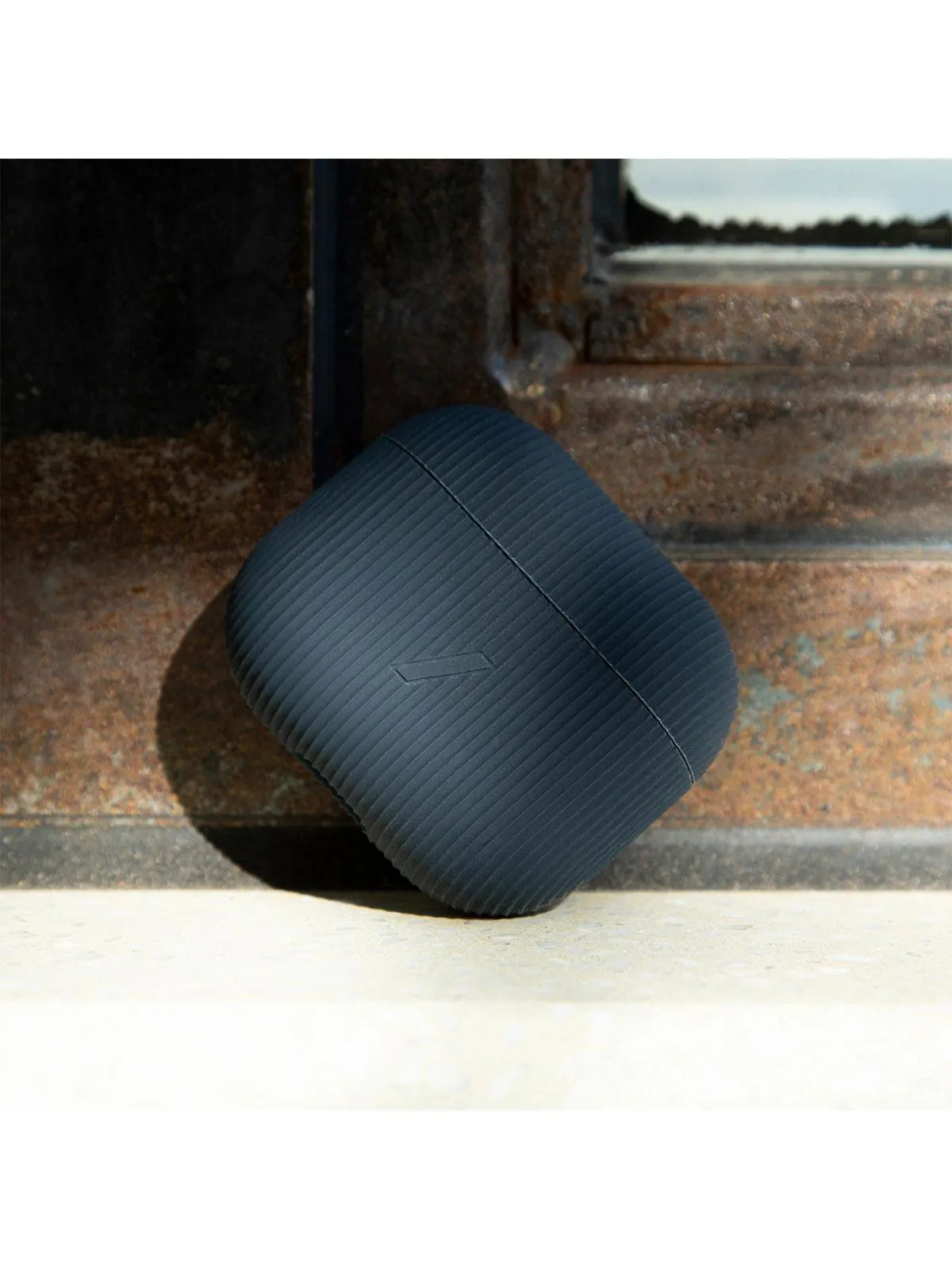 Native Union Curve Case for AirPods 3