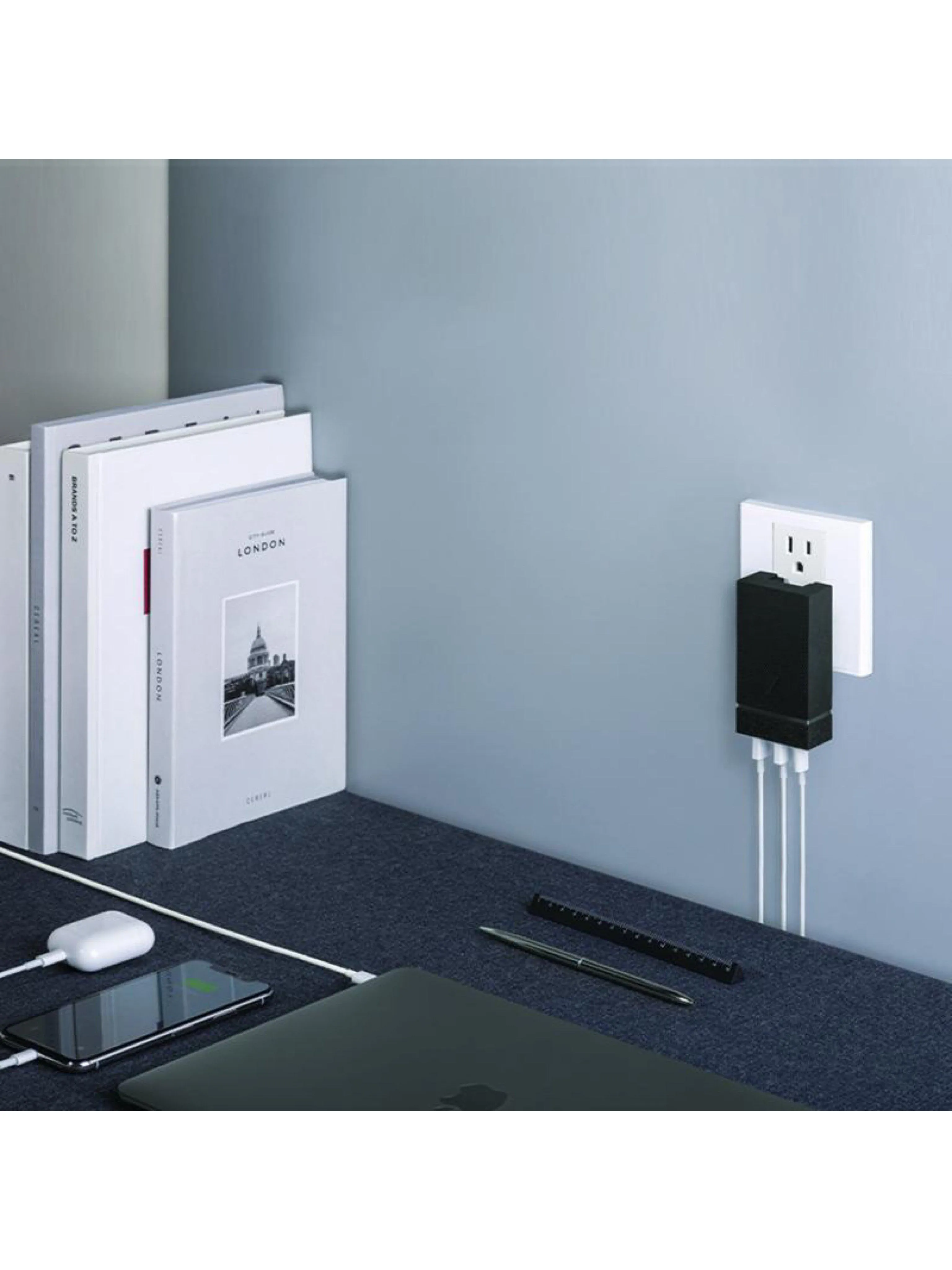 Native Union Smart 4 USB Charger International Fabric Slate