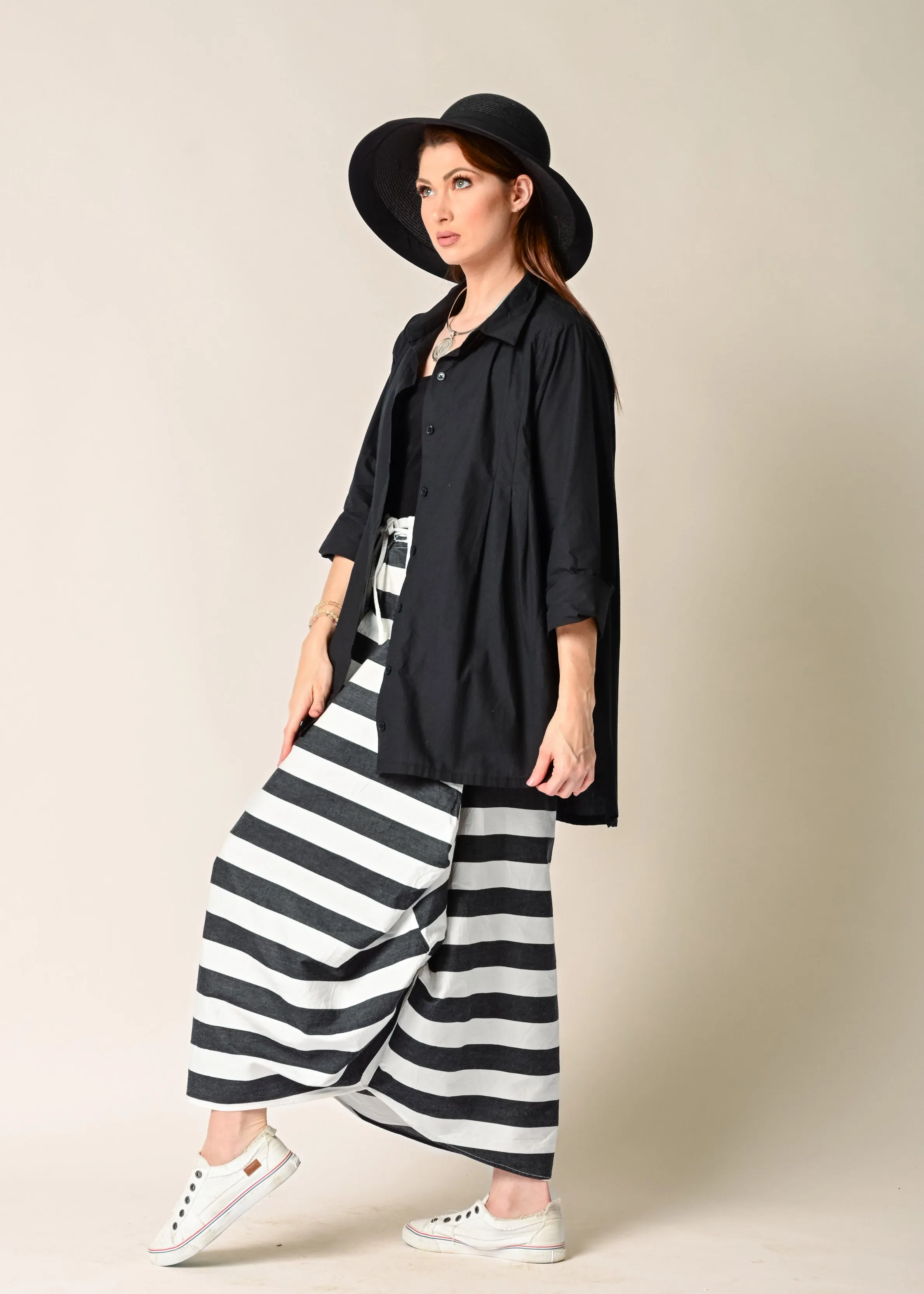 Nia Cotton Top in Onyx
