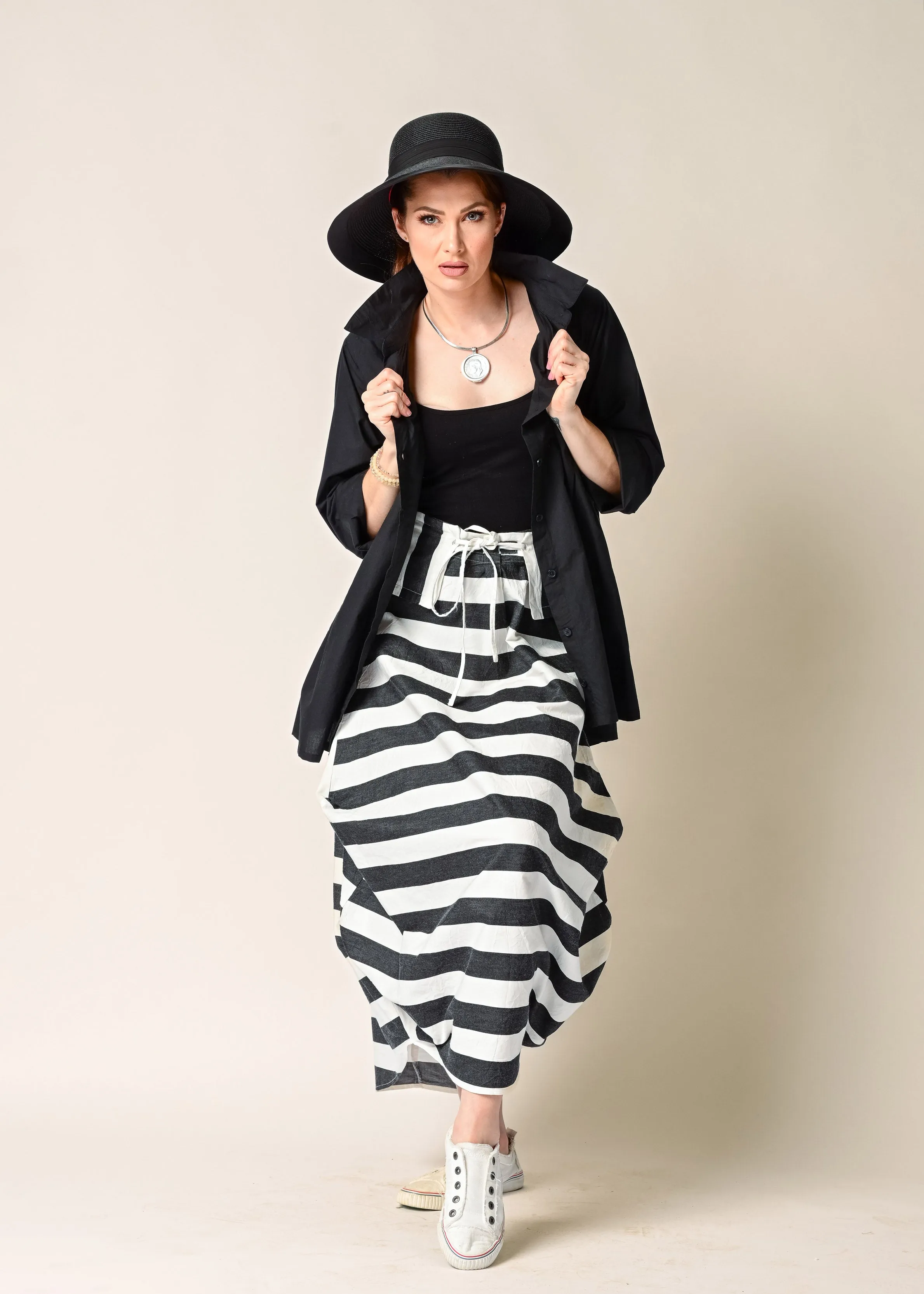 Nia Cotton Top in Onyx
