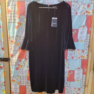 NWT DKNY BELL SLEEVE CREW NECK KNEE LENGTH SHEATH FORMAL DRESS
