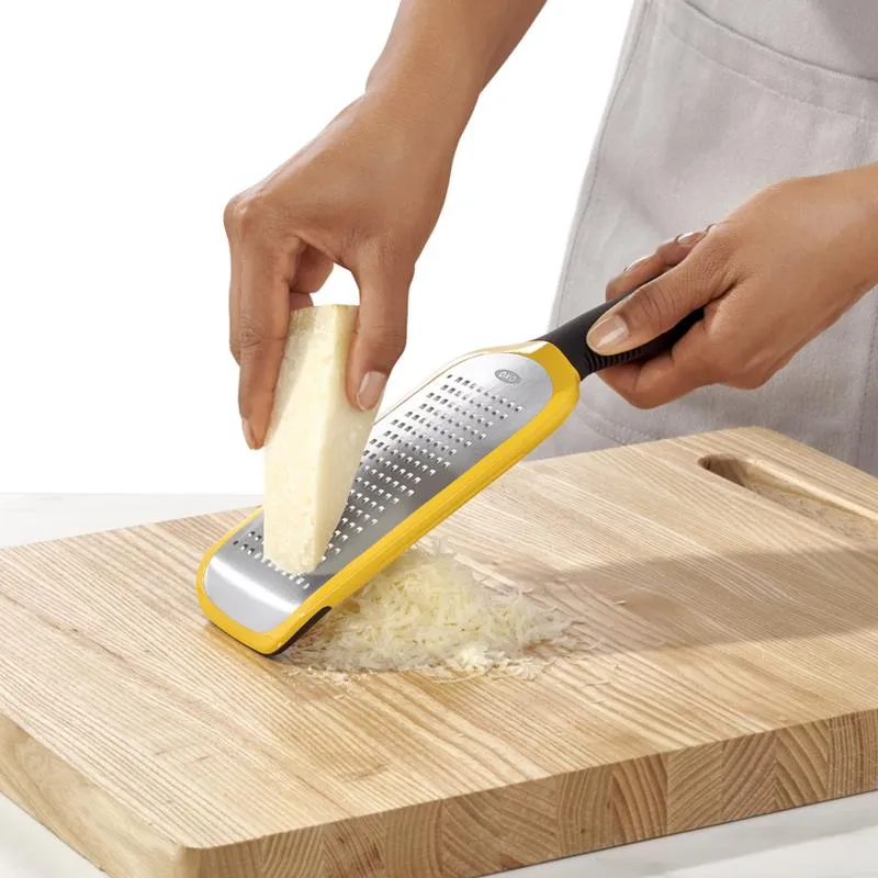 OXO- ETCHED MEDIUM GRATER