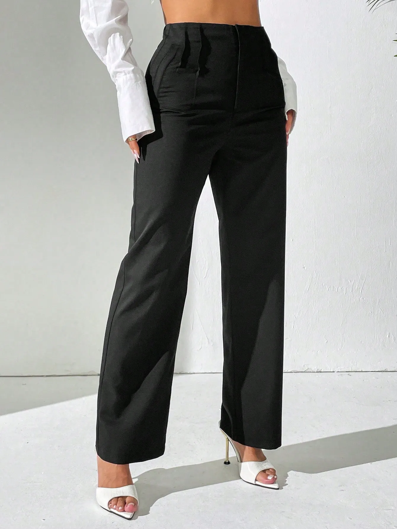Pantalones rectos plisados para mujer en Cherry Vibes