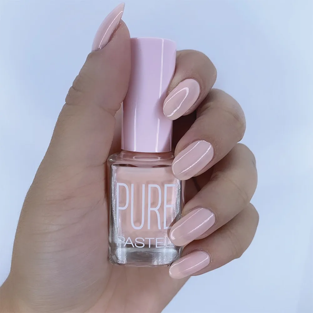 Pastel nail polish - 613