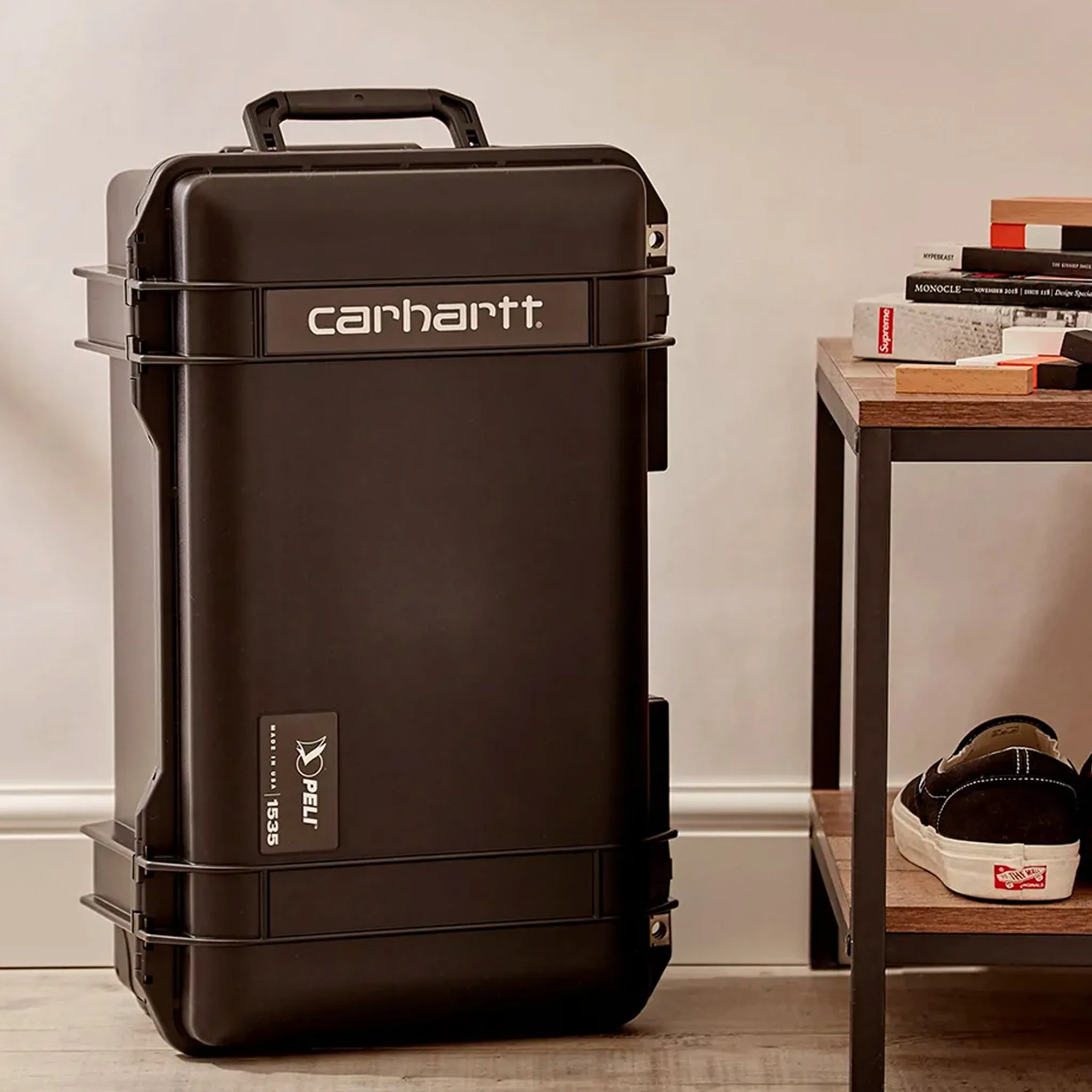 PELI 1535 AIR CARRY-ON CASE